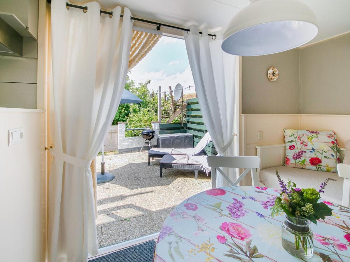 Holiday Home In Surroundings Nearby The Coast カラントスウオーフ エクステリア 写真